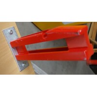 Alrick Aluminium Red 5mm Foot Board BRACKET