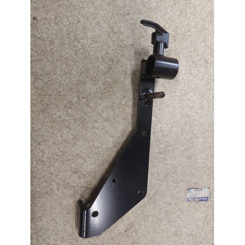 Invacare TDX SP R-Recline Arm Socket Bracket RHS